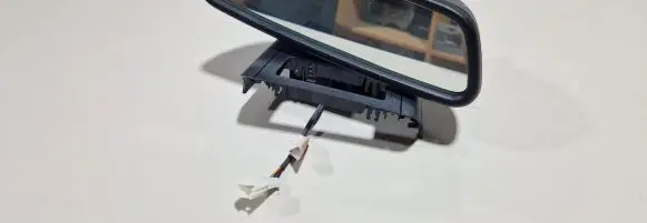Mercedes-Benz A W176 Rear view mirror (interior) E11026531