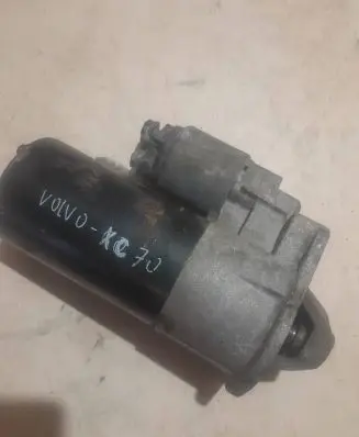Volvo V70 Starter motor 0001108167