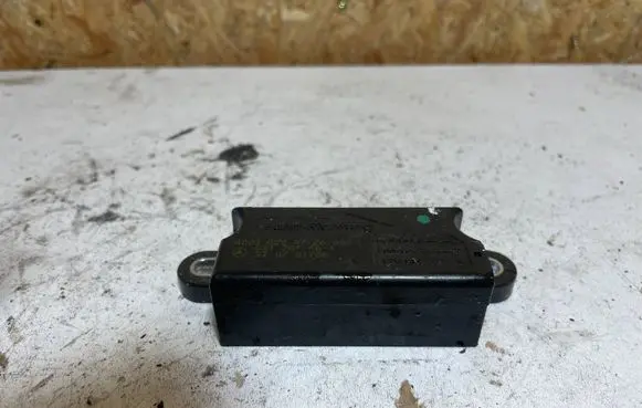 Mercedes-Benz E W211 Airbag deployment crash/impact sensor a0038200726