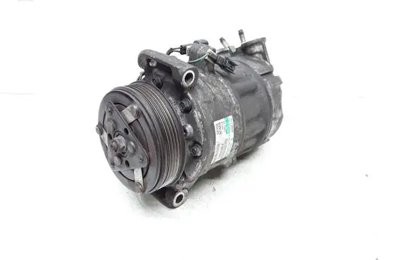 Volvo XC60 Air conditioning (A/C) compressor (pump) P30630921