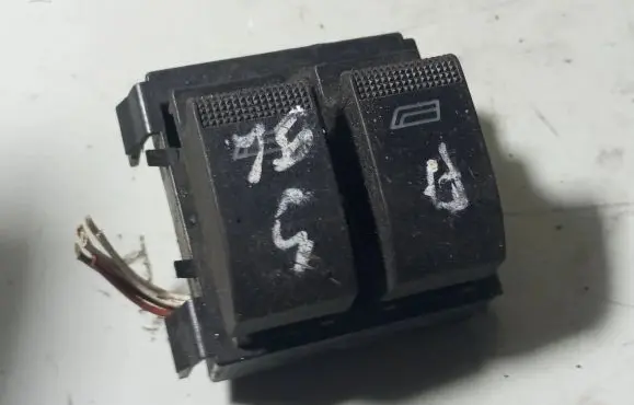 Audi A3 S3 8P Electric window control switch 8L0959851