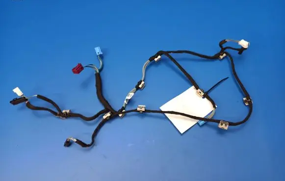 Mercedes-Benz E C207 W207 Front door wiring loom A2075402013