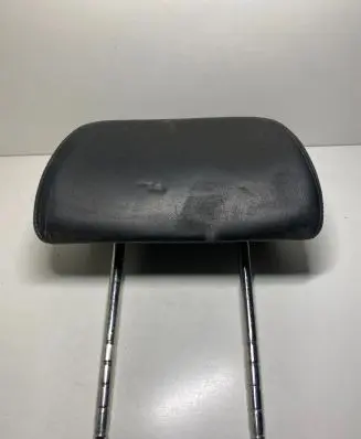 Volkswagen PASSAT B5.5 Rear seat headrest 25R0396005