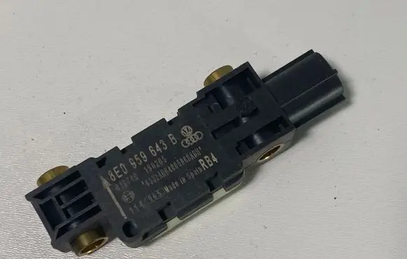 Audi A4 S4 B7 8E 8H Airbag deployment crash/impact sensor 4B0959643E