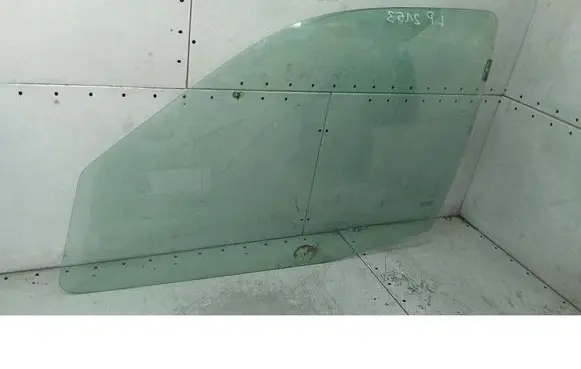 Renault Clio II Front door window glass four-door 
