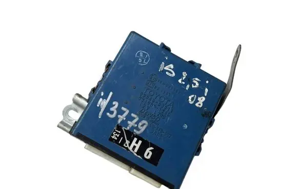 Lexus IS 220D-250-350 Light module LCM 8994053011 0319001340