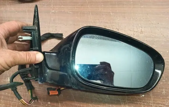 Peugeot 607 Front door electric wing mirror 