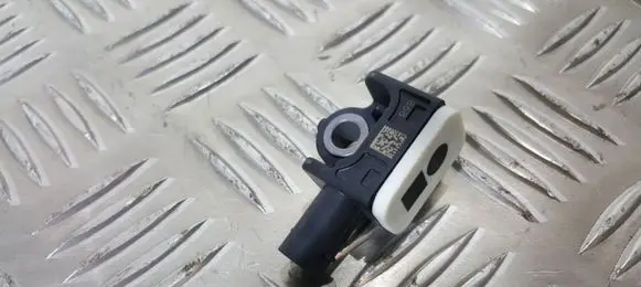 BMW 1 F20 F21 Airbag deployment crash/impact sensor 9234989