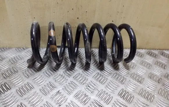 Ford Mondeo MK V Rear coil spring