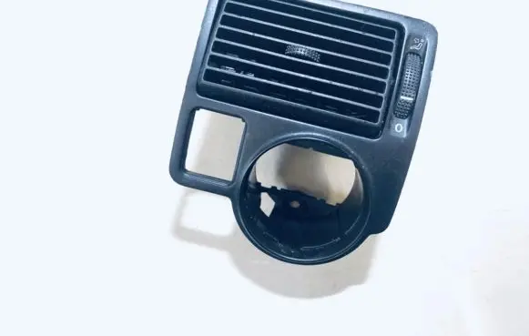 Volkswagen Golf IV Dash center air vent grill 1j1819983b