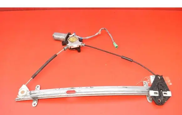Honda CR-V Front door window regulator with motor