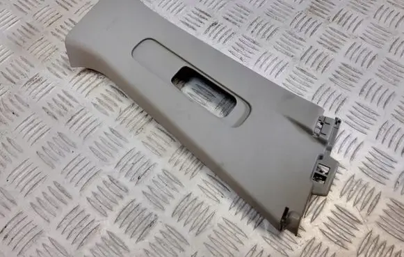 Suzuki Swift III (B) pillar trim (top)