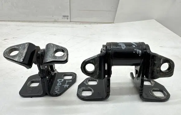 Tesla Model S Front door hinge set 