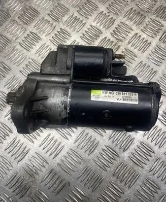 Volkswagen Golf IV Starter motor 020911023R D7RS29