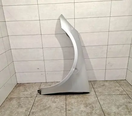 Mercedes-Benz R W251 Fender 