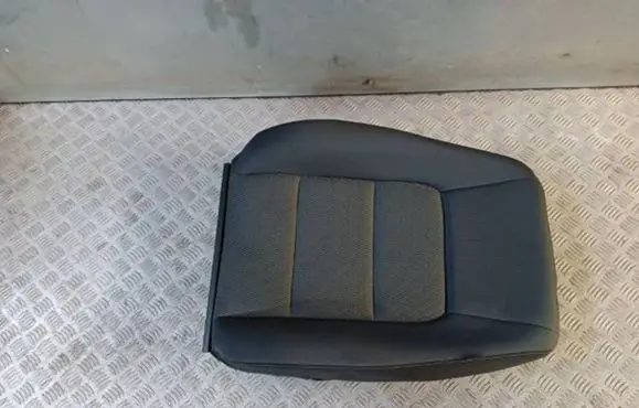 Volkswagen Golf Sportsvan Seat trim 