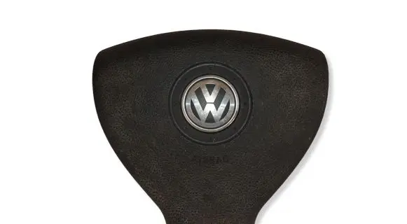 Volkswagen Caddy Steering wheel airbag 2K0880201E