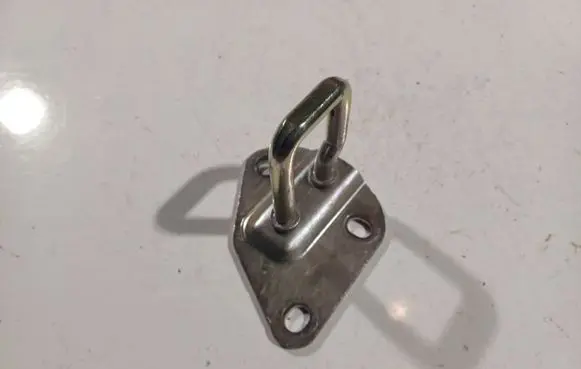 Alfa Romeo Mito Front door lock loop/hook striker 