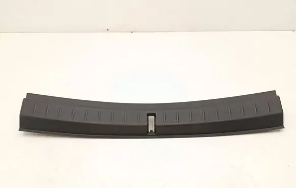 BMW 2 F46 Trunk/boot sill cover protection 7327008