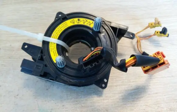 Volvo V60 Airbag slip ring squib (SRS ring) 31343218 AND761002C NE69898