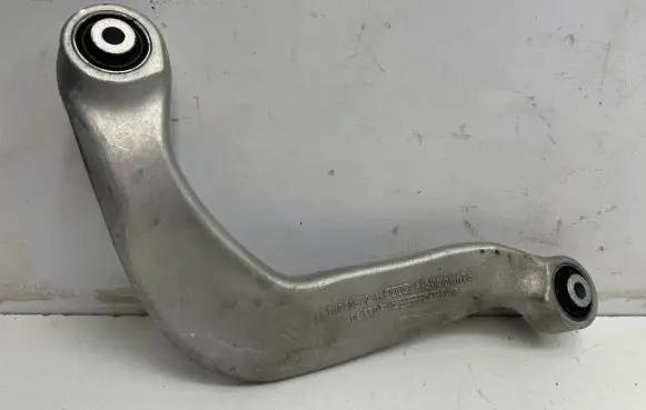 Porsche Macan (95B) Rear upper control arm/wishbone 8K0505323H
