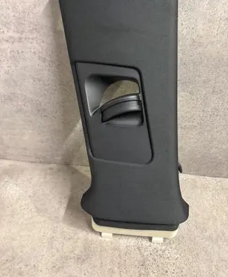 Porsche Macan (95B) (B) pillar trim (top) 95B867293