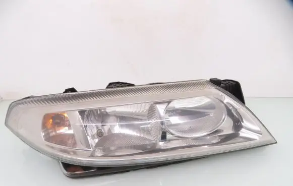 Renault Laguna II Headlight/headlamp 89003522 8200002847 89004940