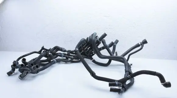 Volkswagen ID.4 Electric car engine cooling hoses/pipes 1EA121034N 1EA121034P 1EA122050D