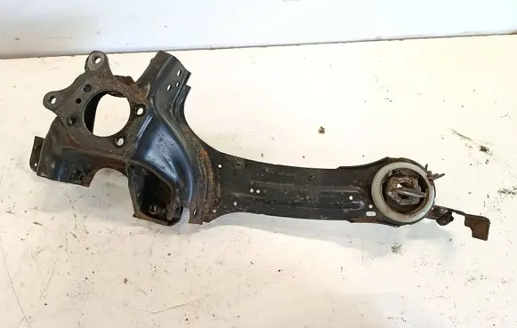 Volvo V60 Rear wheel hub spindle/knuckle 20160527C 7G915A968