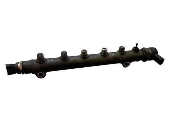 Fuel main line pipe