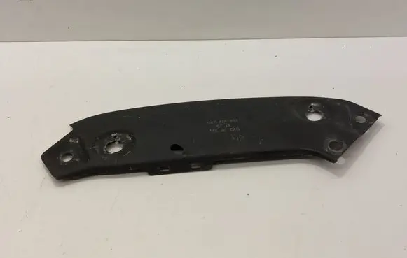 Volkswagen Jetta VI Radiator support slam panel bracket 5C6805931