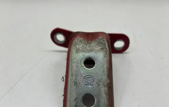 KIA Stinger Front door lower hinge 