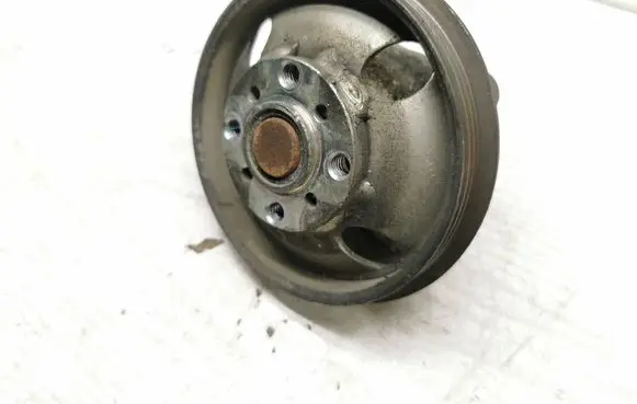 Volvo S60 Alternator belt tensioner pulley 31258133