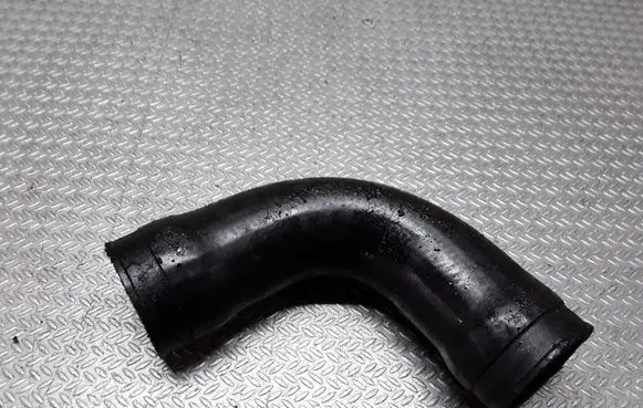 Audi A4 S4 B5 8D Intercooler hose/pipe