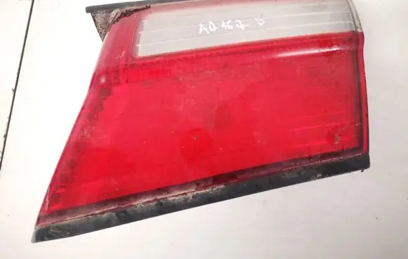 Nissan Almera Tailgate rear/tail lights