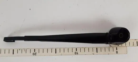Audi A4 S4 B5 8D Front wiper blade arm 8d9955407