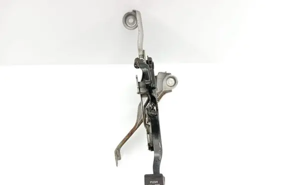 Lexus GS 300 350 430 450H Handbrake/parking brake lever assembly