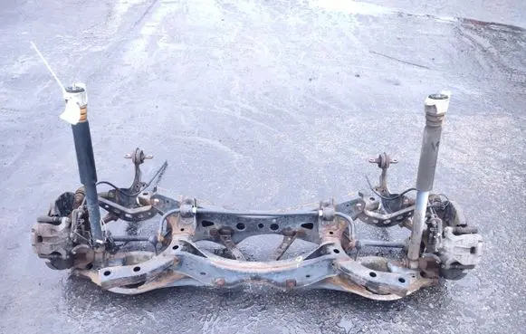 Mazda 3 Rear axle beam 