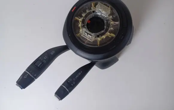 Mercedes-Benz C W205 Headlight wiper switch A2059002911