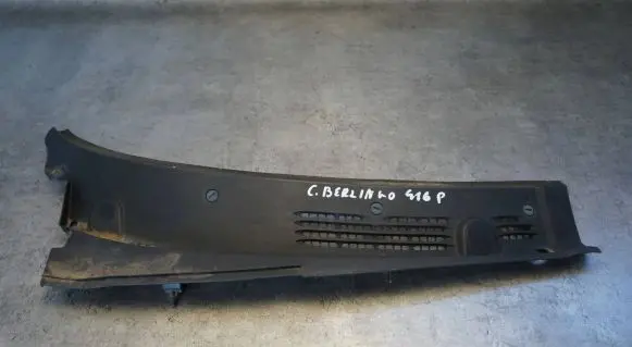 Citroen Berlingo Wiper trim 9642405777