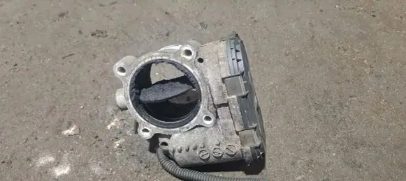Volvo S40 Throttle valve 8692720