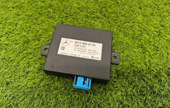 Mercedes-Benz E W212 Other control units/modules A2129004724 A2129010203