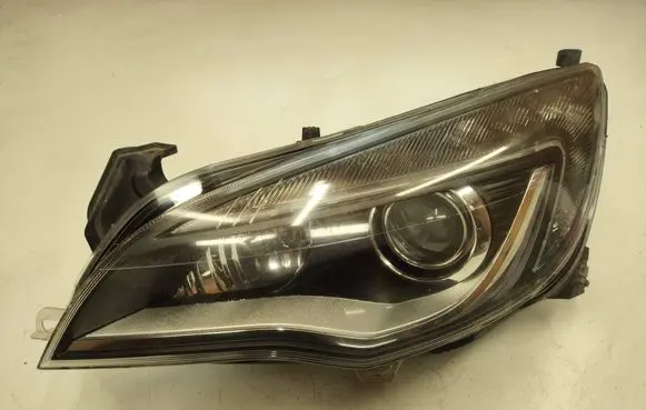 Opel Astra J Headlight/headlamp 1ZT01001201
