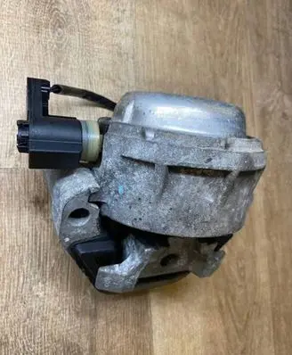 Audi A7 S7 4G Engine mount vacuum valve w18416-23