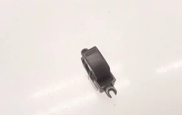Nissan Almera Tino Electric window control switch 3325Z