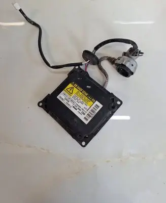 Toyota Prius (XW30) Headlight ballast module Xenon 8596733031 3900078515 12V24V190