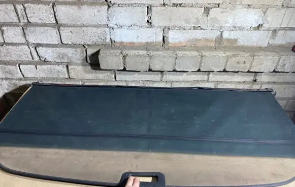 Subaru Legacy Parcel shelf load cover 