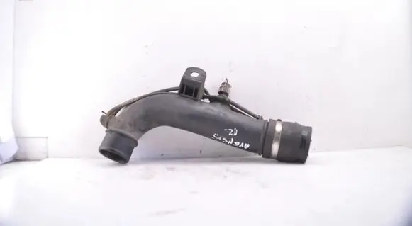 Toyota Avensis T250 Intercooler hose/pipe 173620R011