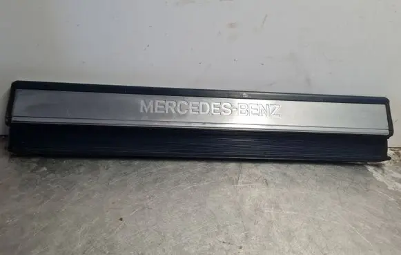 Mercedes-Benz S W140 Front sill trim cover 1406800535