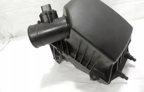 Opel Mokka Air filter box 95264831
